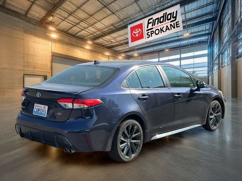 Used 2024 Toyota Corolla SE FWD image 4