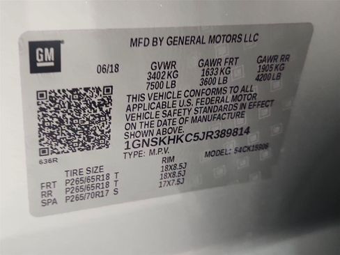 Used 2018 Chevrolet Suburban LT AWD/4WD image 33