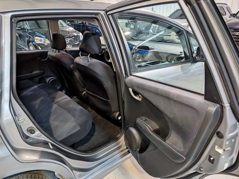 Used 2010 Honda Fit Sport image 22