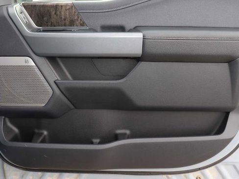 Certified 2024 Ford F250 Lariat w/ Lariat Ultimate Package image 27