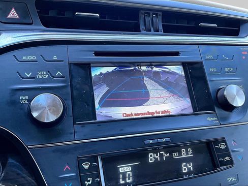 Used 2014 Toyota Avalon XLE Touring FWD image 24