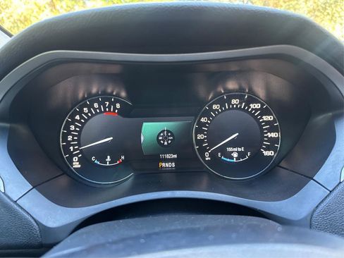 Used 2015 Lincoln MKZ w/ Equipment Group 101A Select image 17