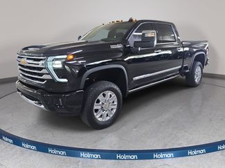 Used 2024 Chevrolet Silverado 2500 High Country w/ High Country Premium Package AWD/4WD video 1