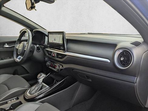 Used 2024 Kia Forte GT-Line image 22