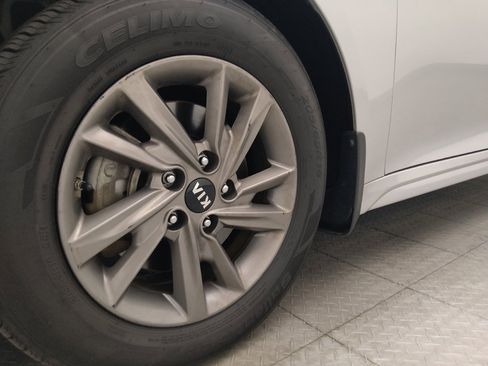 Used 2020 Kia Optima LX FWD image 31