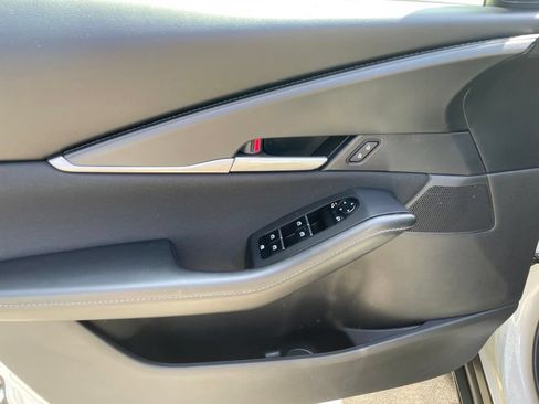 Certified 2024 MAZDA CX-30 AWD 2.5 S image 9