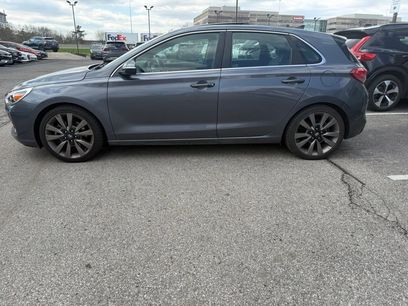 Used 2018 Hyundai Elantra GT Sport w/ Sport Tech Package 04