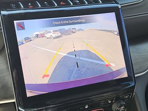 Used 2024 Jeep Grand Cherokee L Limited image 12