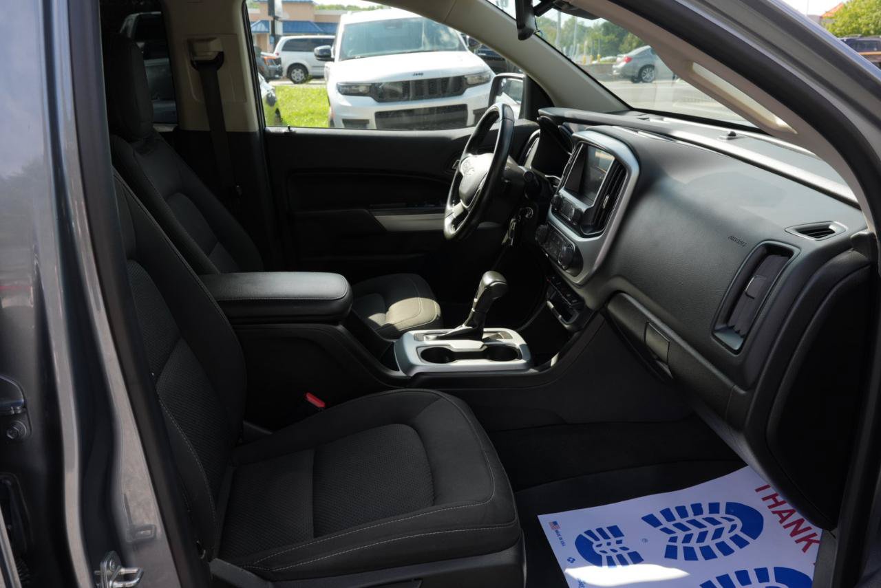 Used 2021 Chevrolet Colorado LT w/ Safety Package RWD image 26