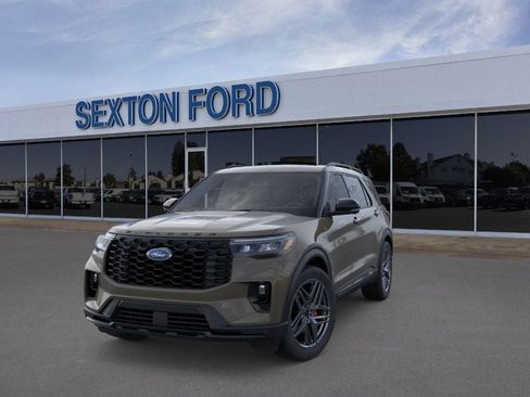 New 2026 Ford Explorer ST-Line w/ ST-Line Street Pack image 2