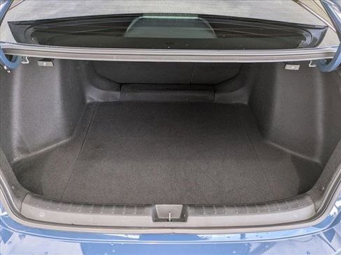 Certified 2025 Honda Civic Sport Touring image 6