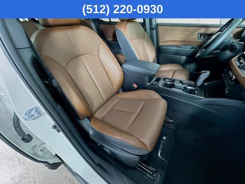 Used 2026 Subaru Outback Touring XT AWD/4WD image 37