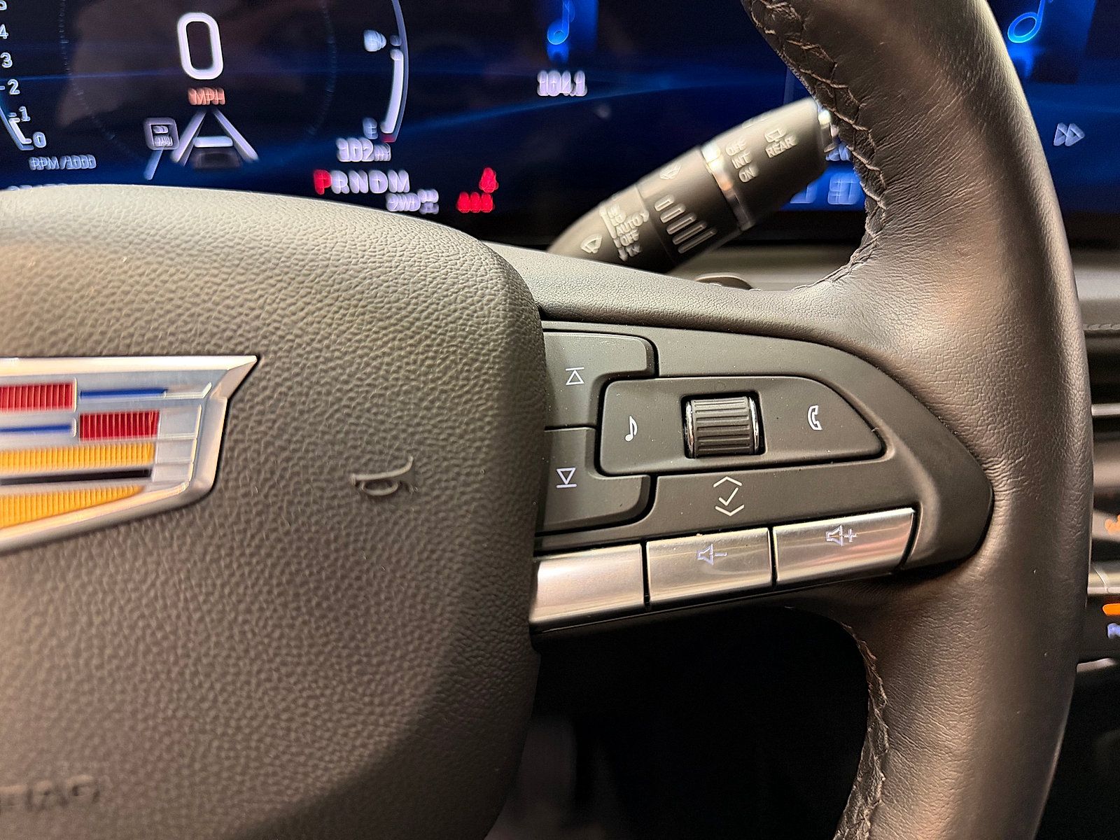 Used 2025 Cadillac XT4 Premium Luxury AWD/4WD image 24