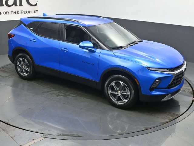 New 2026 Chevrolet Blazer LT w/ Convenience Package FWD image 16