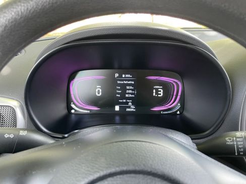 Used 2025 Kia Soul LX w/ LX Technology Package image 38