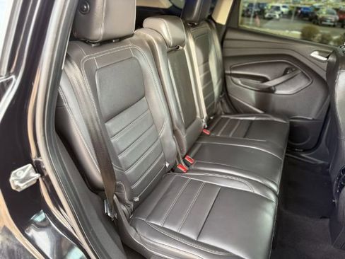 Used 2019 Ford Escape SEL image 22