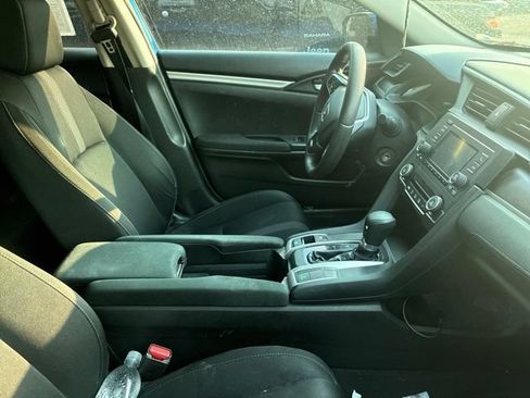 Used 2020 Honda Civic LX image 5