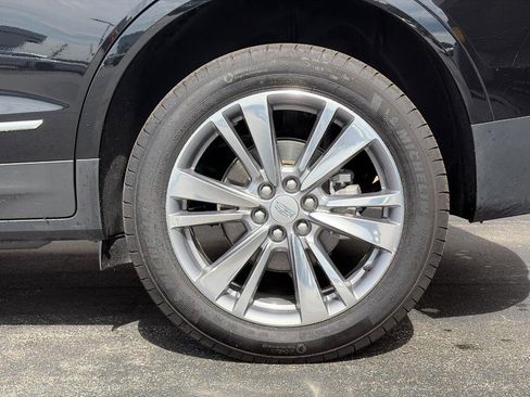 Used 2025 Cadillac XT5 Premium Luxury AWD/4WD image 6