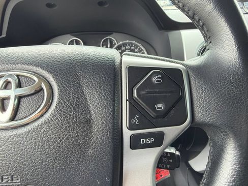 Used 2017 Toyota Tundra Platinum RWD image 21