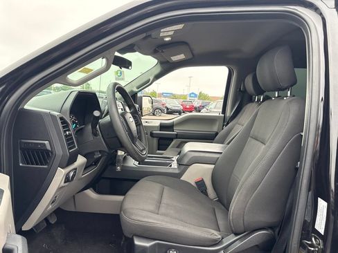 Used 2019 Ford F150 XL w/ Equipment Group 101A Mid AWD/4WD image 14