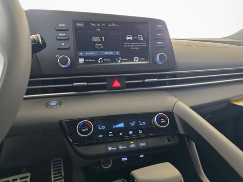 New 2026 Hyundai Elantra Sport FWD image 27