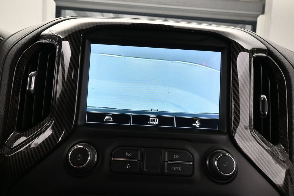 Used 2021 Chevrolet Silverado 1500 High Country AWD/4WD image 24