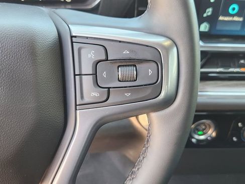 Used 2024 Chevrolet Silverado 1500 LT AWD/4WD image 28