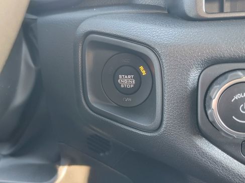 New 2026 Jeep Gladiator Sport image 19