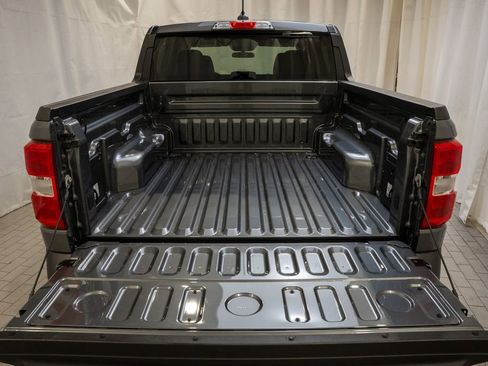 Used 2025 Ford Maverick XLT image 5