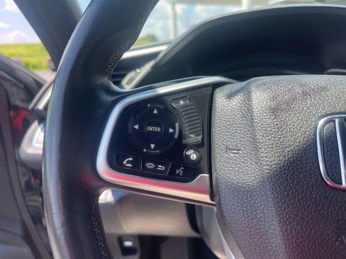 Used 2018 Honda Civic EX-T image 19