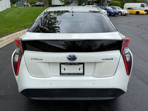 Used 2018 Toyota Prius Four FWD image 7