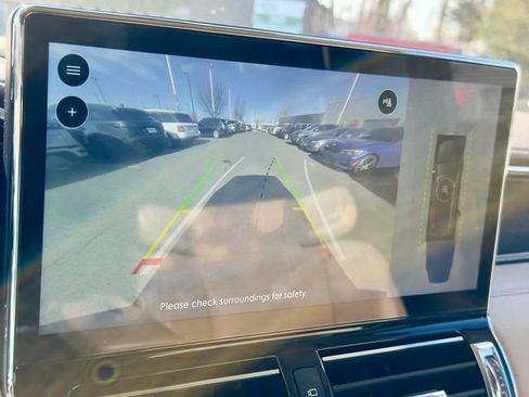 Used 2022 Lincoln Navigator Reserve image 15