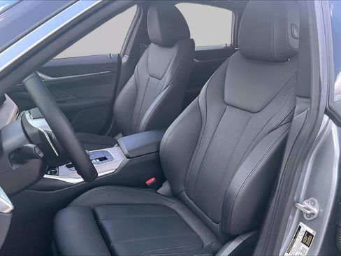 Used 2026 BMW 430i w/ Premium Package RWD image 7