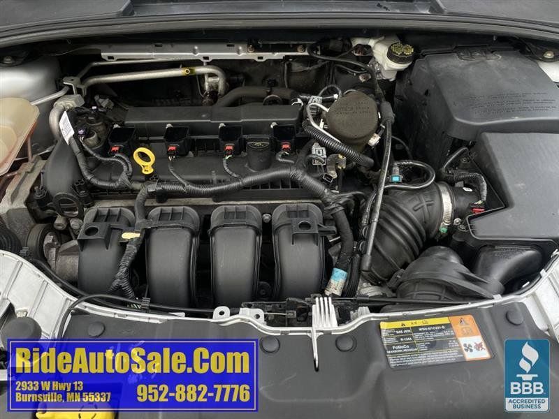 Used 2013 Ford Focus SE w/ SE Winter Pkg FWD image 22