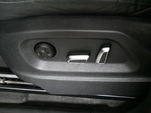 Used 2016 Audi Q5 3.0T Premium Plus w/ Technology Package image 20