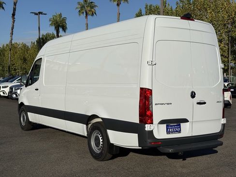 New 2026 Mercedes-Benz Sprinter 2500 image 6