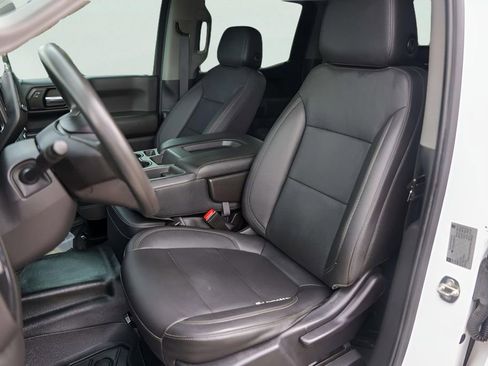 Used 2019 GMC Sierra 1500 2WD Crew Cab w/ Convenience Package image 10