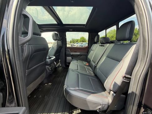 Used 2022 Ford F150 Lariat w/ Equipment Group 502A High AWD/4WD image 7