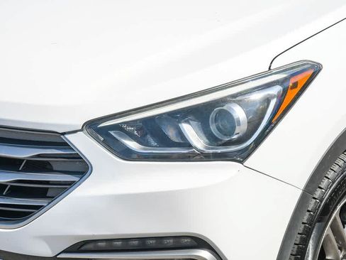 Used 2017 Hyundai Santa Fe Sport AWD/4WD image 5