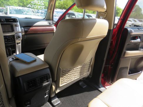 Used 2015 Toyota 4Runner Limited image 25