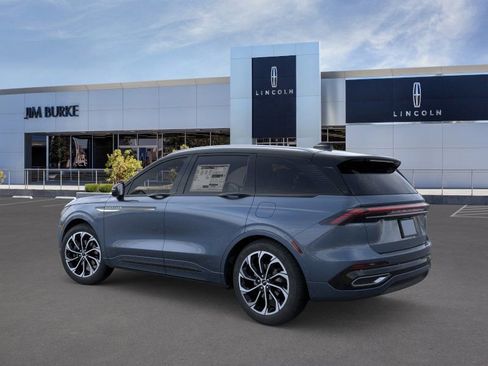 New 2026 Lincoln Nautilus Reserve AWD/4WD image 4
