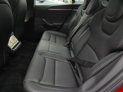 Used 2025 Tesla Model S AWD/4WD image 13