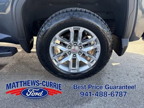 Used 2020 GMC Sierra 1500 SLT w/ SLT Premium Plus Package AWD/4WD image 16