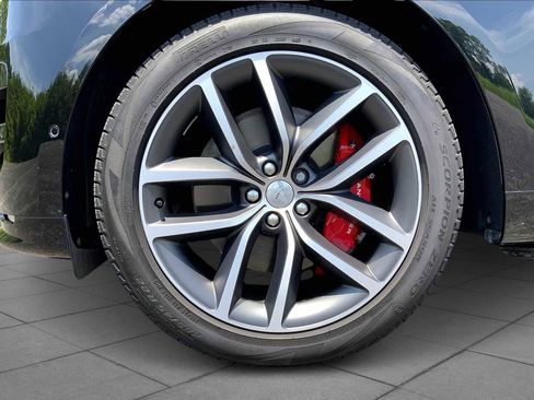 Used 2023 Land Rover Range Rover Sport First Edition image 8