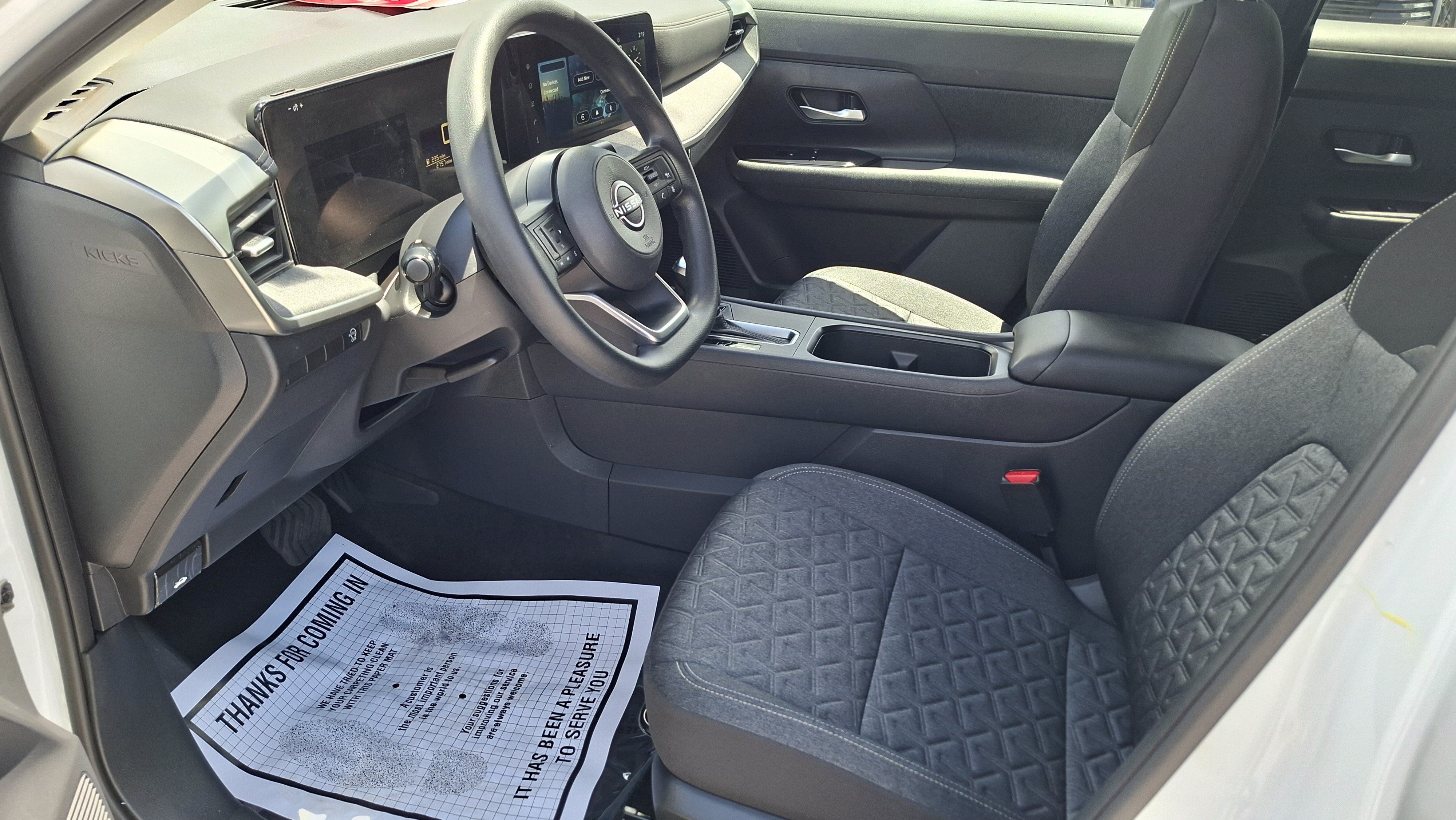 Certified 2025 Nissan Kicks SV FWD image 9