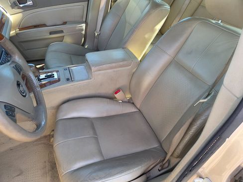 Used 2006 Cadillac STS w/ Preferred Equipment Group RWD image 9