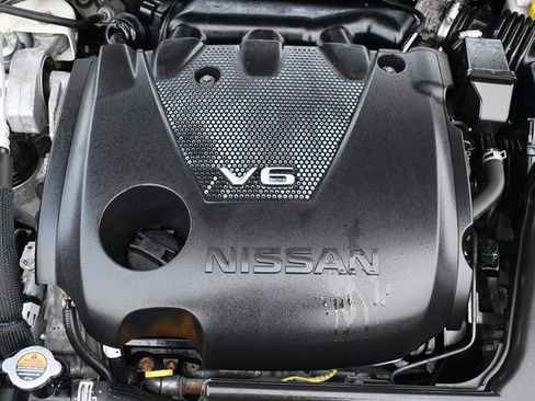 Used 2023 Nissan Maxima SL image 17