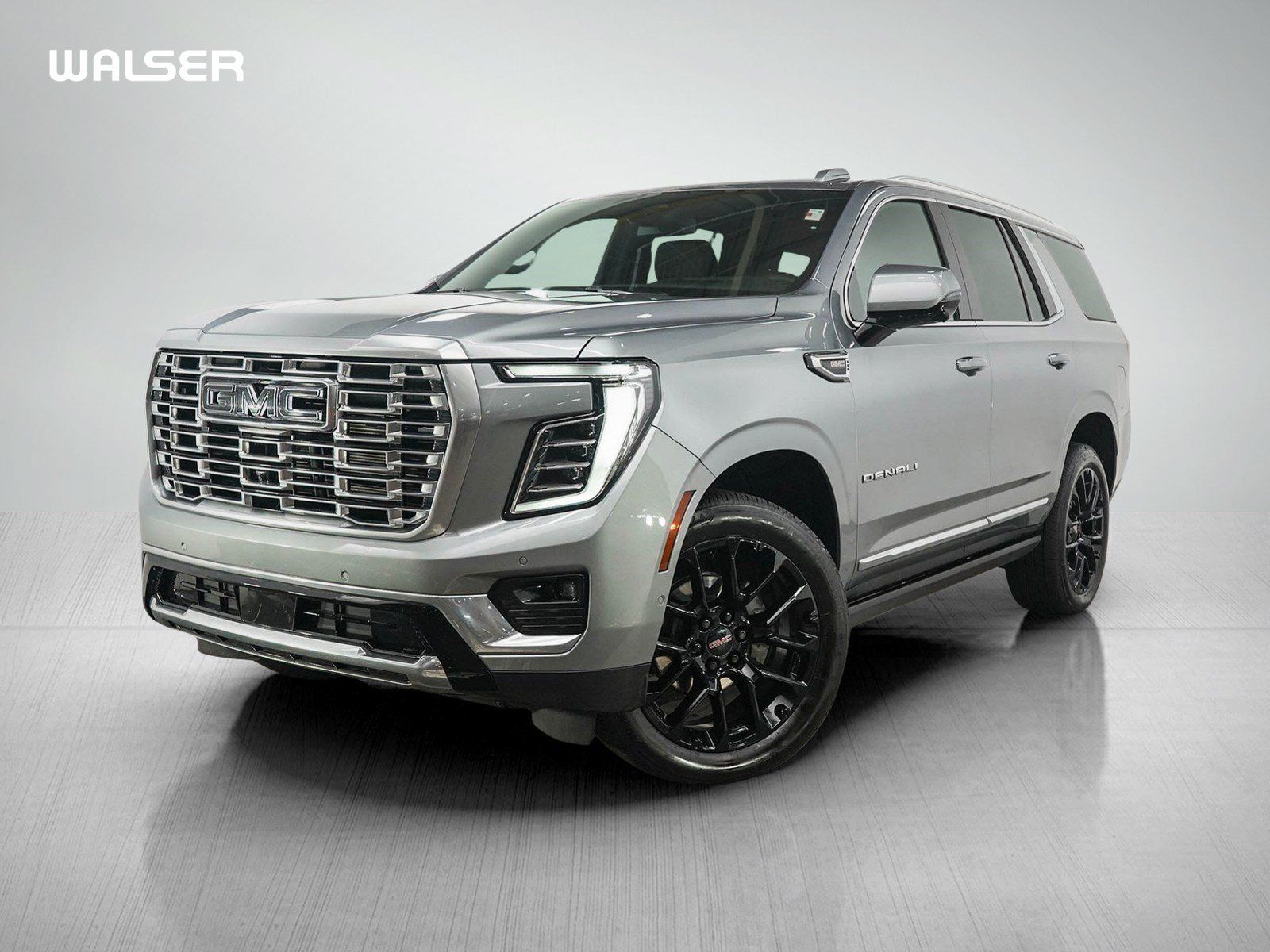 Used 2025 GMC Yukon Denali w/ Sun & Power Step Package AWD/4WD image 1