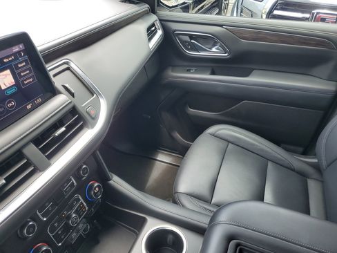 Used 2021 Chevrolet Tahoe Z71 AWD/4WD image 26