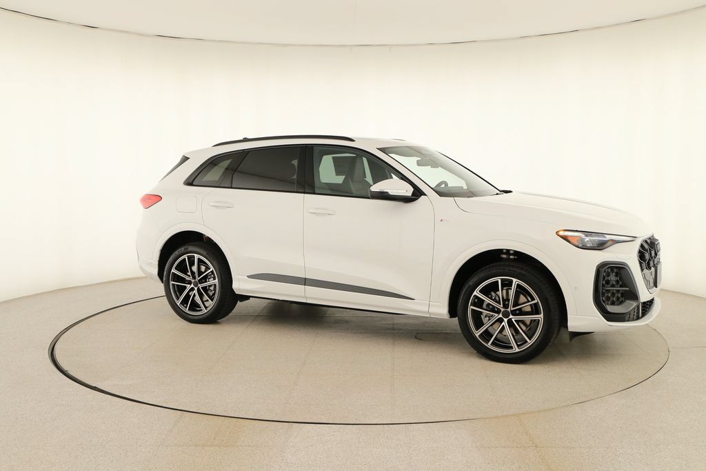New 2026 Audi Q5 Premium Plus AWD/4WD image 9